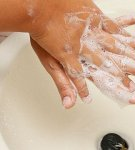 16 best ways to clean potassium permanganate from your hands at home
