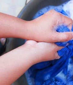 How and what to wash hair dye from clothes at home