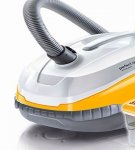 Which vacuum cleaner is best for cleaning up pet hair?