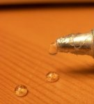 20 mechanical, chemical and folk ways to rub superglue