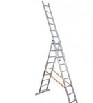 Description and varieties of three-section stepladders and how to choose