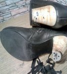 To better paint the heels of boots, what you need and how to apply it