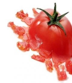 How to quickly remove a tomato stain, the 20 best home remedies