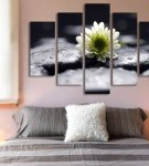 Step-by-step instructions on how to properly hang a modular picture