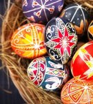 6 ways to paint Easter eggs and a step-by-step master class on how to do it
