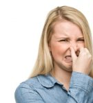 14 Best Ways to Get Rid of Kerosene Smell from Clothes Quickly