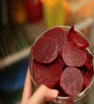 How much can and how to properly store boiled beets in the refrigerator