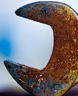 25 best ways to remove rust from metal at home