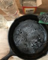 30 ways to remove carbon deposits from a frying pan at home