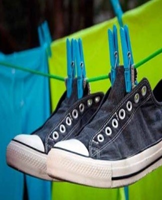 drying sneakers