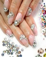 How to properly glue rhinestones on gel polish on the nails at home