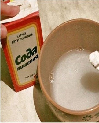 Soda and hydrogen peroxide are used to make a paste to remove stubborn dirt.