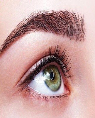 When tinting eyebrows, it is recommended to coat them with cream around them.