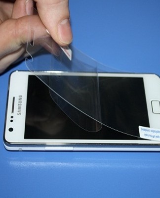 the process of self-adhesive film on the phone