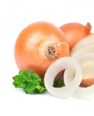 The onion is rubbed on a grater, after which the dirty surface of the bag is wiped with porridge.