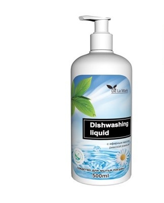 A small foam forms, it is easily washed off, there is no smell.