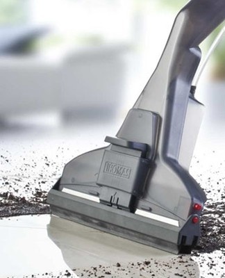 how the vacuum cleaner works