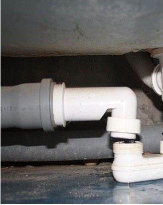 siphon under the bathroom