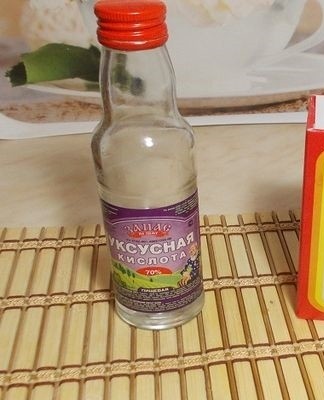 vinegar and soda