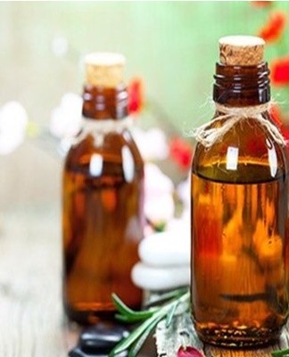 It is allowed to keep a mixture of essential oils and carrier oils for pest control for six months.