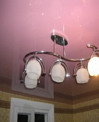 A stretch ceiling cannot be used as a base for a light fixture.