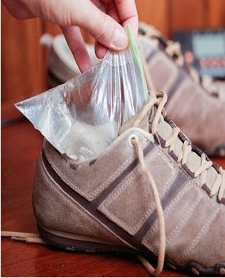 It is important to keep in mind that when a pair of shoes dries out, it becomes hot on the legs.