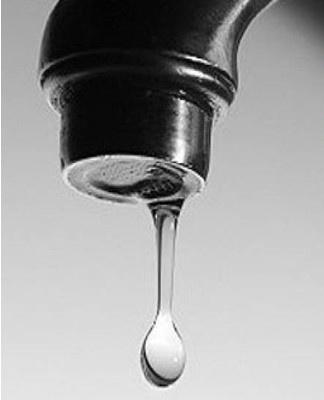 The only case where a gander leaks is mechanical damage to its shell.