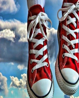 TOP 24 ways to stretch sneakers at home