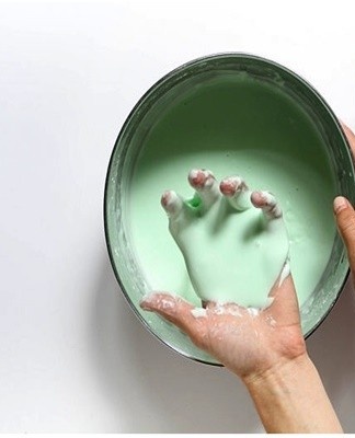 Do not add too much starch to keep the toy dry.