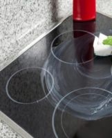 Rules for quickly cleaning a ceramic hob from dirt and grease