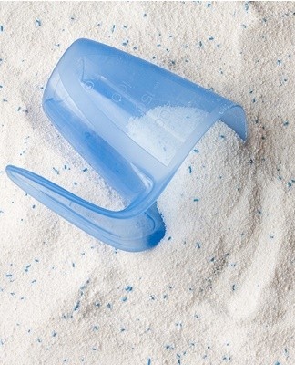 This is a versatile cleaner that helps clean rags and other sneakers.