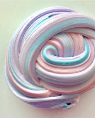 If the mud turned out to be of an unsuitable consistency, then hand cream, starch or another thickener can be added to the composition