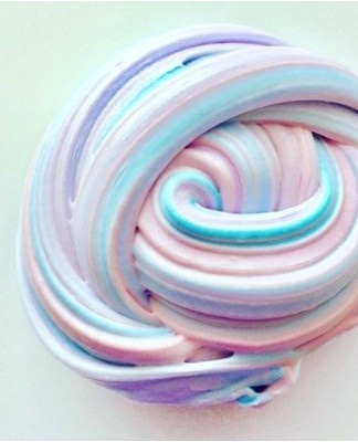 What dyes can be used to dye mud and what color