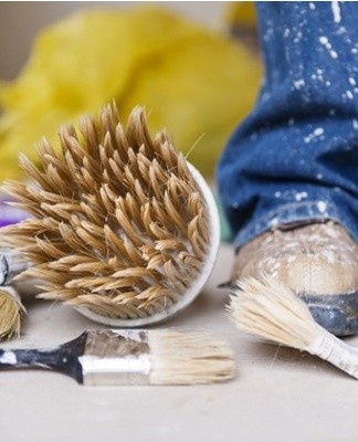 TOP 20 remedies with which you can wash off acrylic paint at home