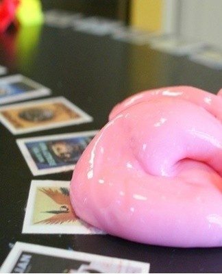 It should be noted that if the child does not let go of the toy, it is better to use safe cooking options.