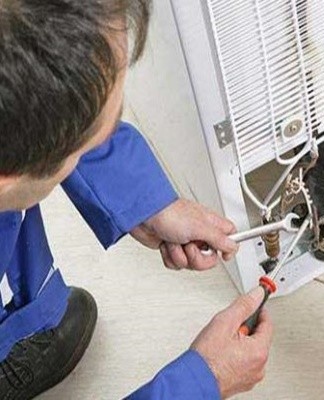 There can be several reasons why the equipment does not freeze