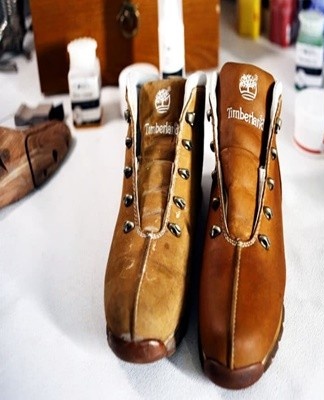 After each walk, winter shoes should be dried away from heaters.