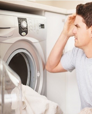 Specialist help is needed when problems arise with electronic components and the engine.