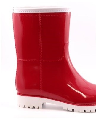 To soften the material, simply fill the boots with boiling water.