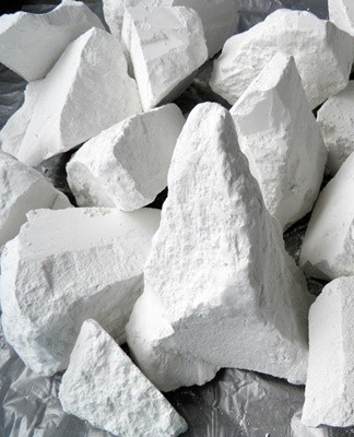 Places of application are additionally covered with a film to create a greenhouse effect.