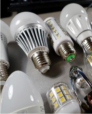 It is recommended to purchase bulbs equipped with a dimming function.
