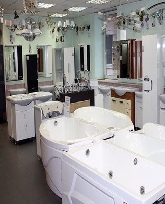 When buying a steel tub, you should carefully look for chips, cracks on the surface