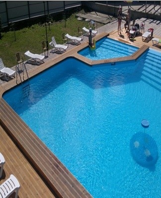 The principle of operation of the cartridge: the water passes through the filter through the suction pipe, purified returns to the pool.