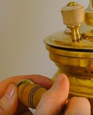 place in a 9% vinegar solution for 25 minutes