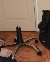 Step-by-step instructions for assembling an office chair and rules of operation