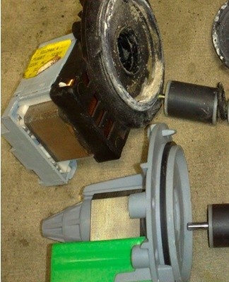 When repairing a washing machine pump, you need to perform a number of steps in sequence.