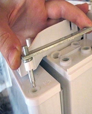 Some models of refrigerators are equipped with a set of necessary tools.