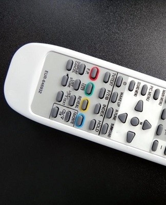 How and what to clean the TV remote control at home