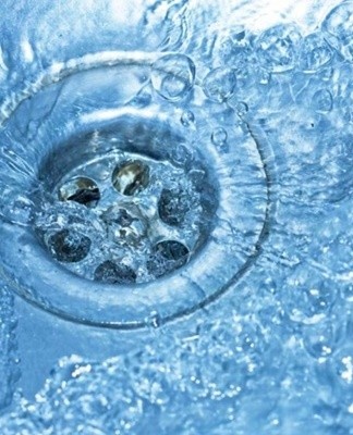 The reason may be not only oily contamination, but also mechanical contamination.