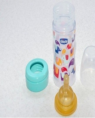 The best tools and rules for washing baby bottles at home